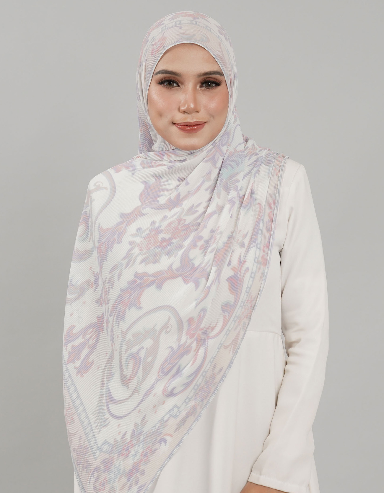 Saloma Pleated Shawl - 03 Chizue