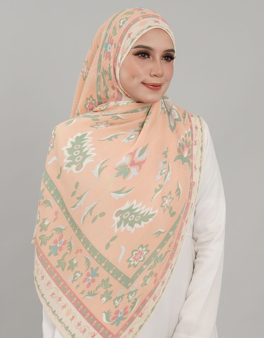 Saloma Pleated Shawl - 04 Daichi