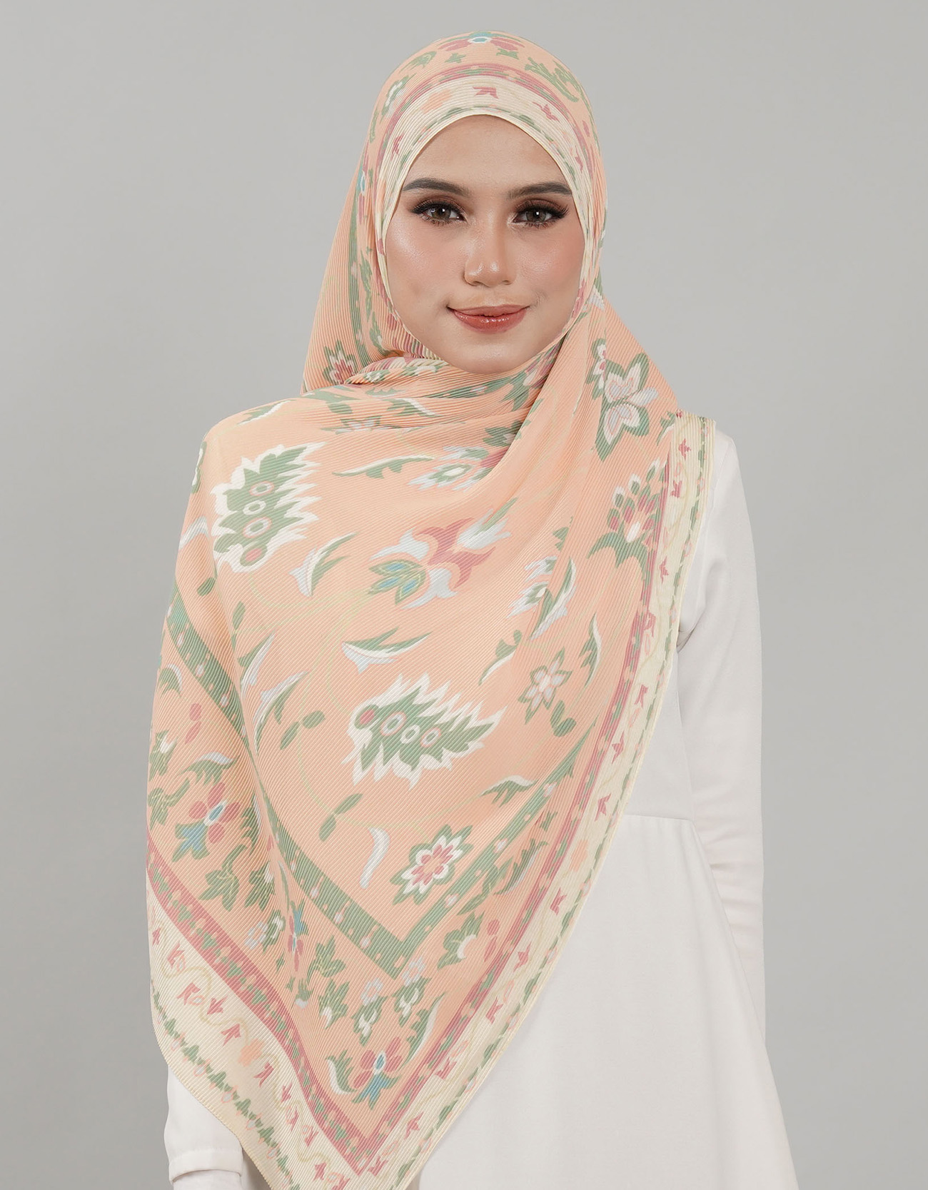 Saloma Pleated Shawl - 04 Daichi