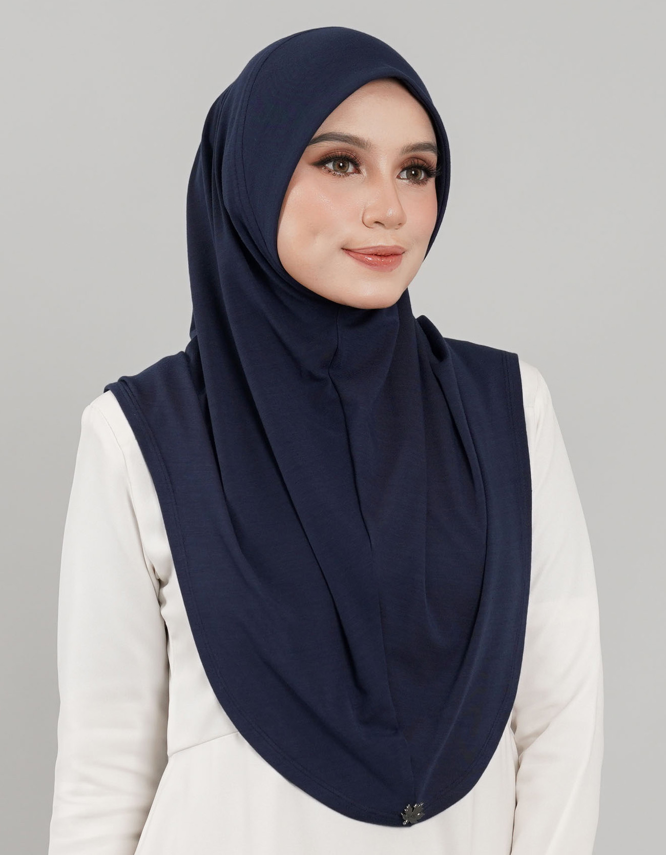 Express Hijab Damia Plain - 06 Navy Blue