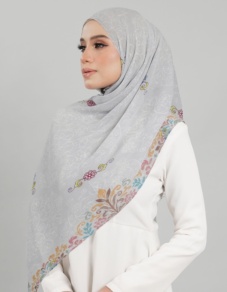 Saloma Pleated Shawl - 14 Reney