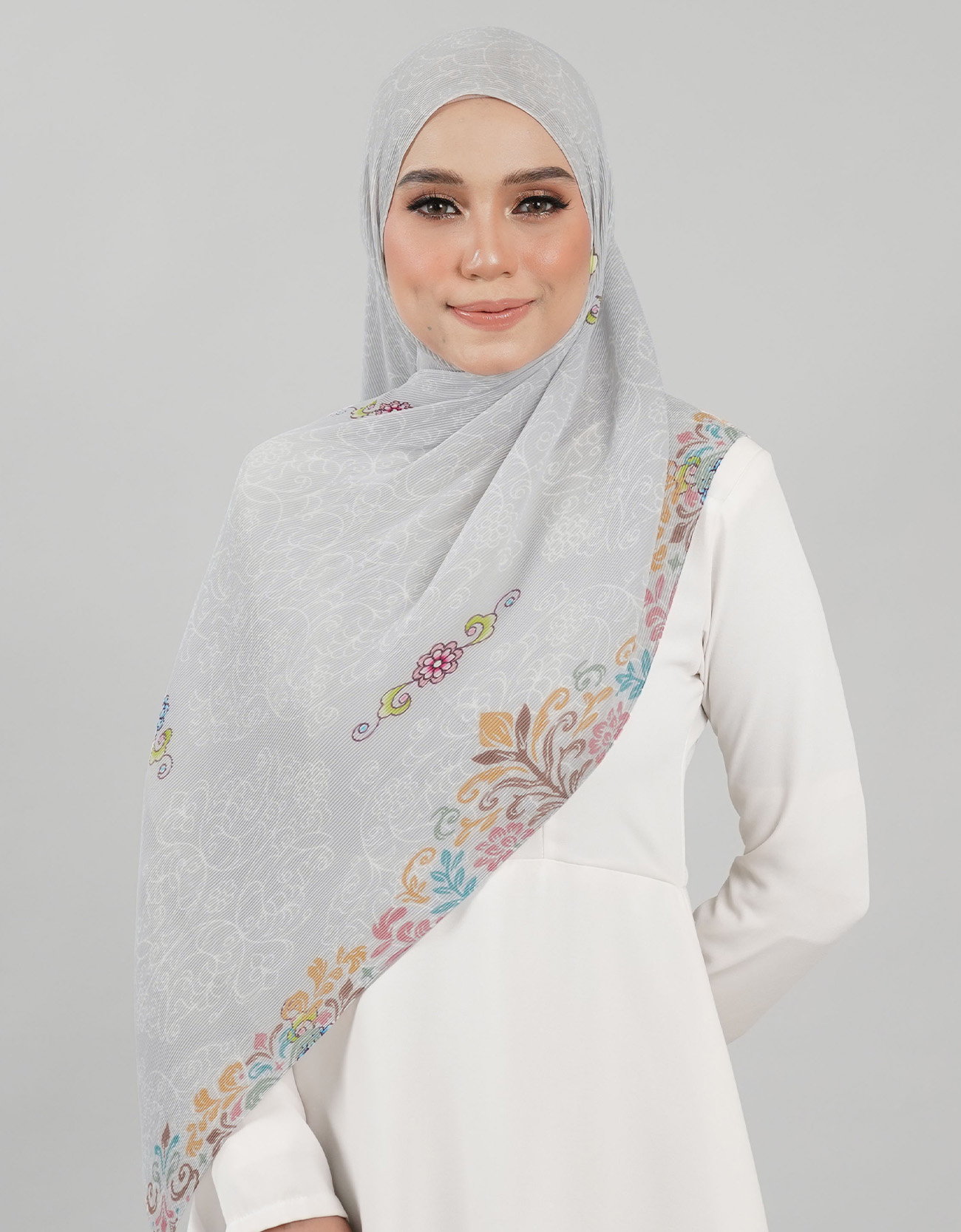 Saloma Pleated Shawl - 14 Reney