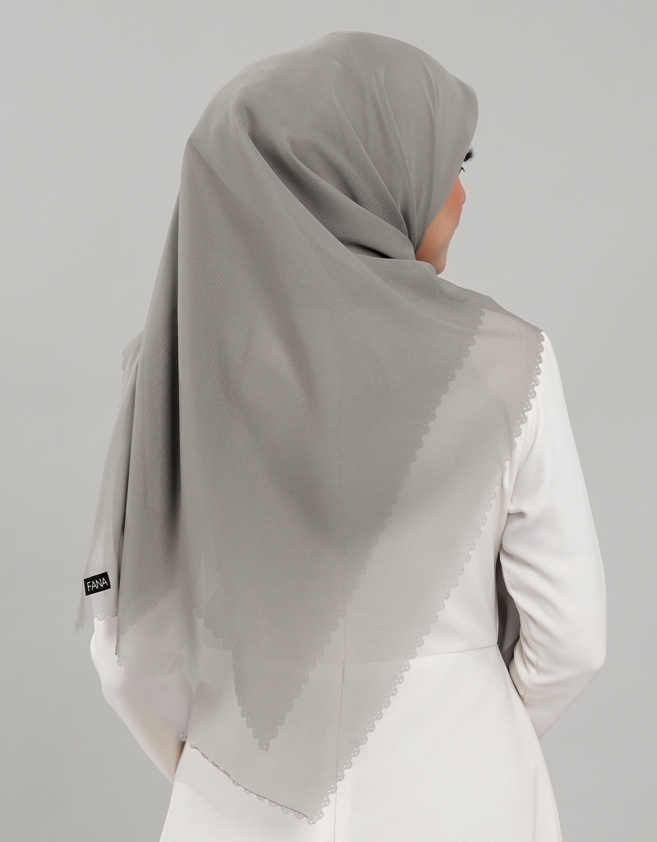 Feena Bawal Plain - 15 Silver