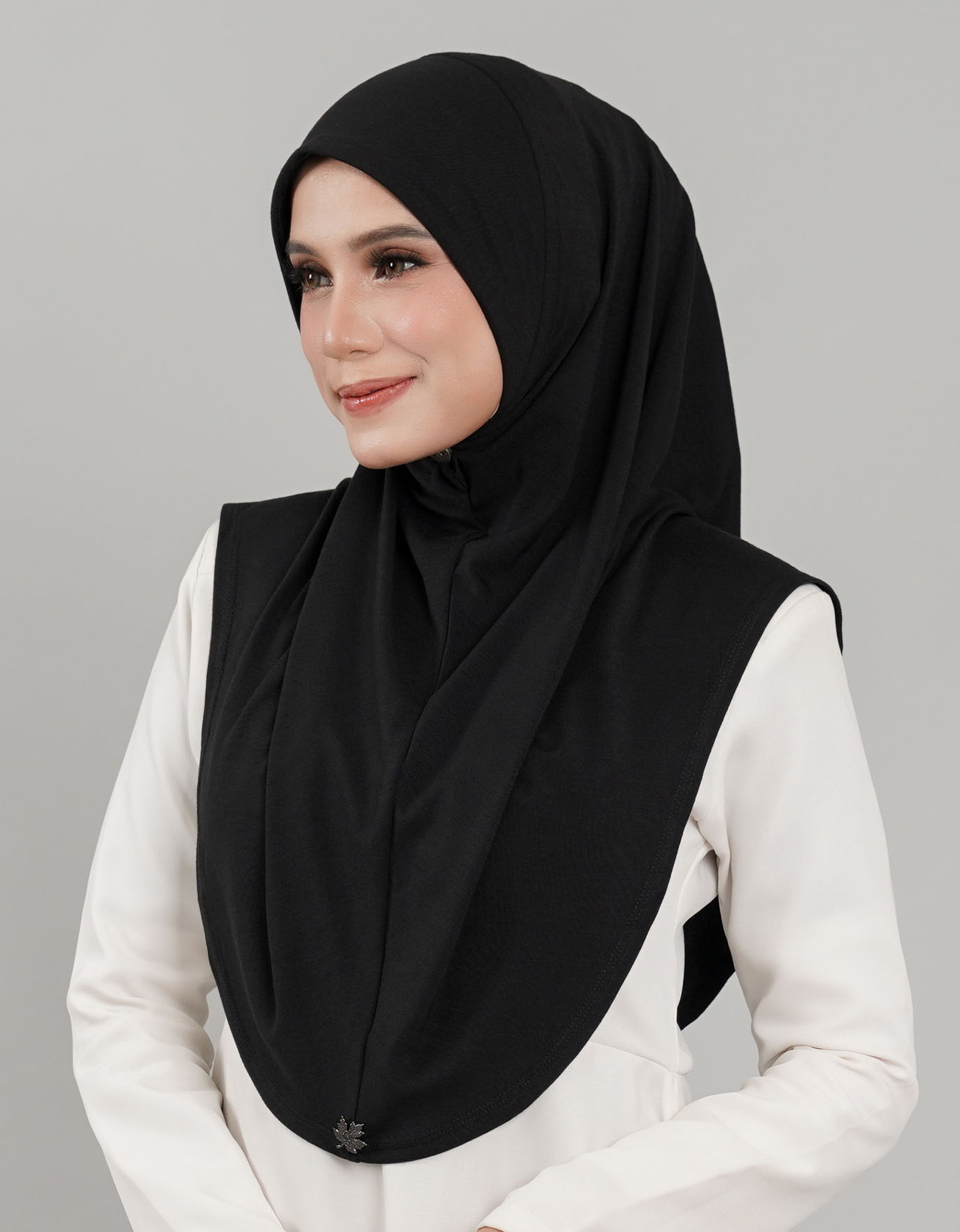 Express Hijab Damia Plain - 19 Black