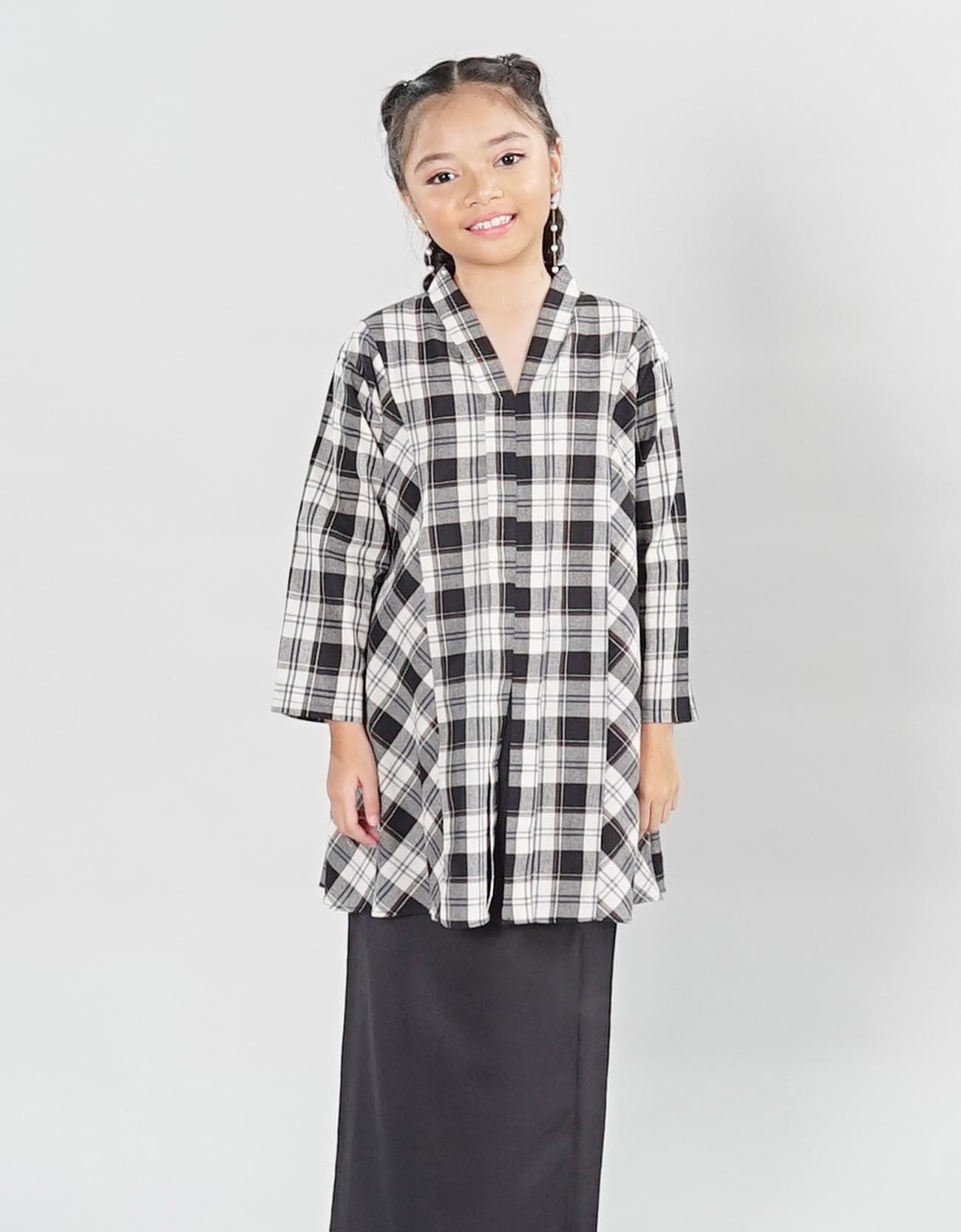 Lela Kebarung - 03 Black