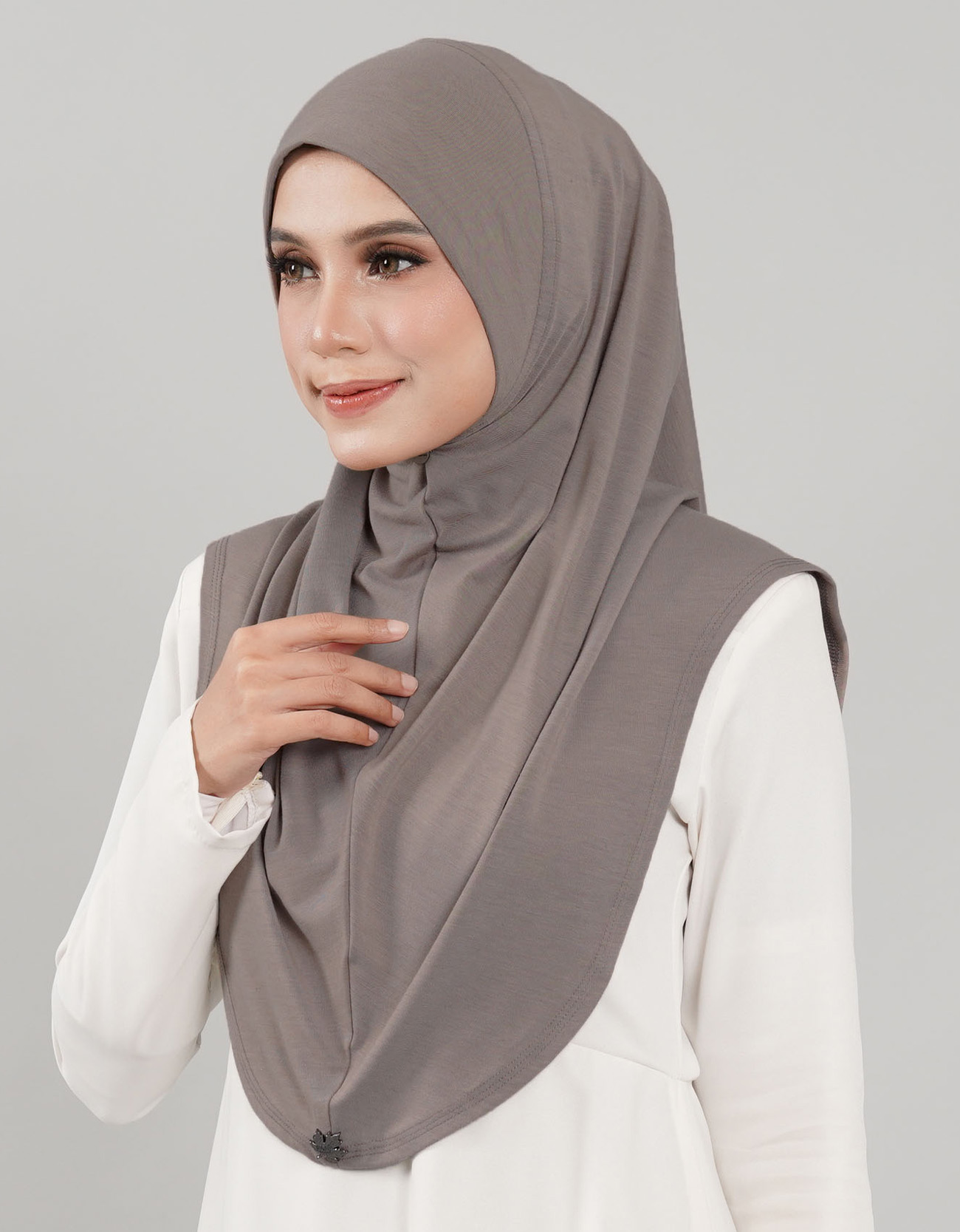 Express Hijab Damia Plain - 20 Smoke&w=300&zc=1