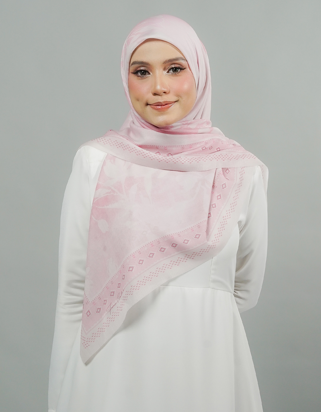 Ryna Bawal Printed - 22 Graydoni