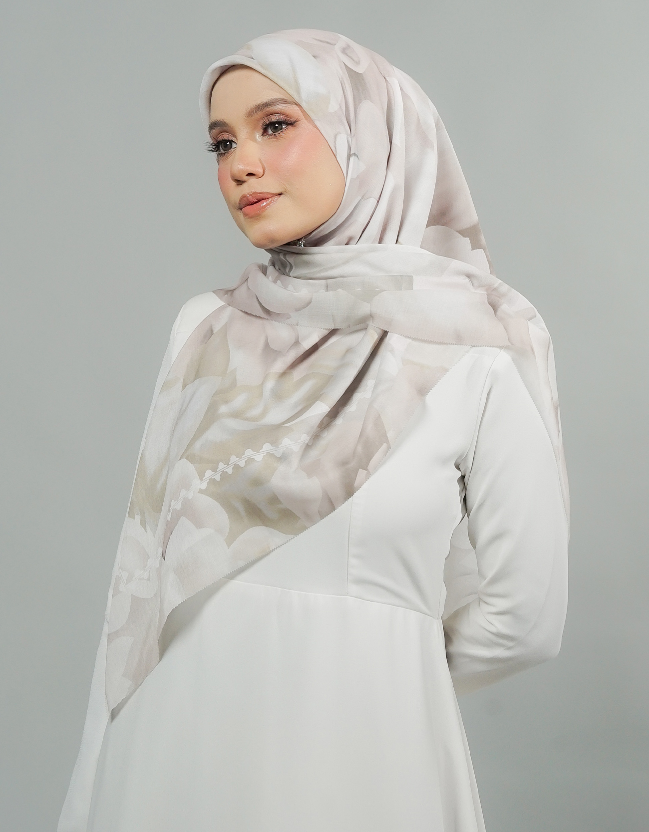 Ryna Bawal Printed - 29 Arcuata