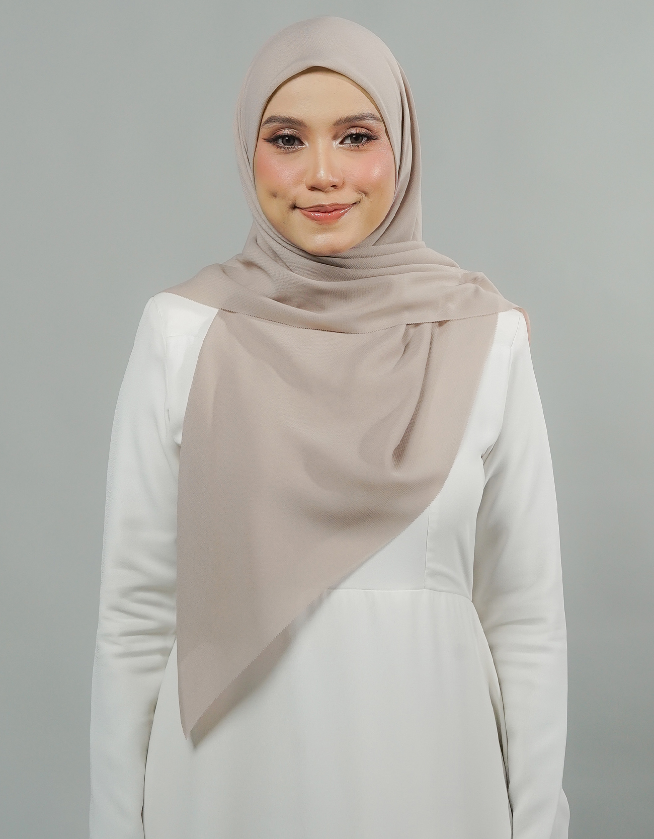 Ines Bawal Plain - 10 Plaster Brown