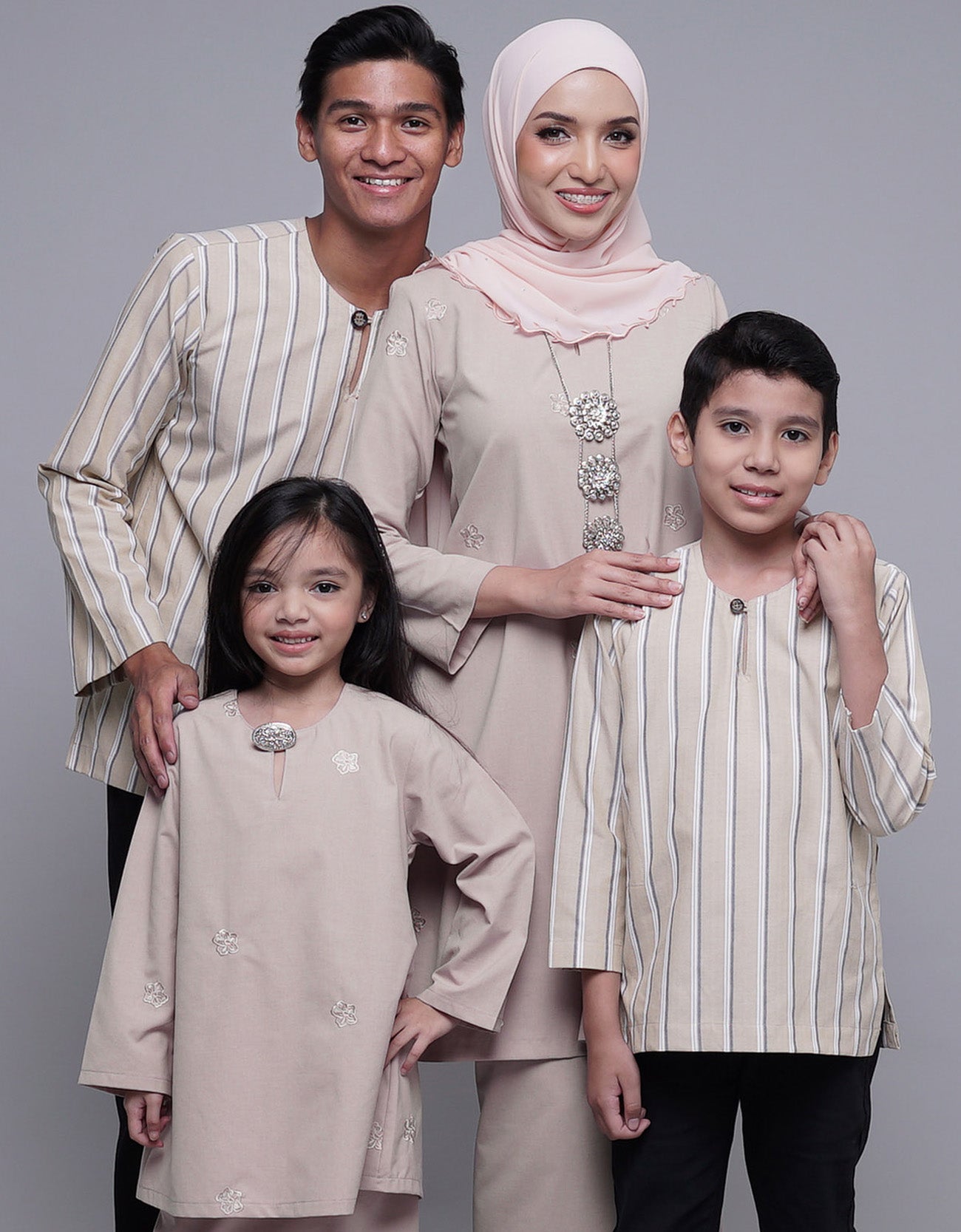 Arjuna Kurta Adult Pencil Stripe