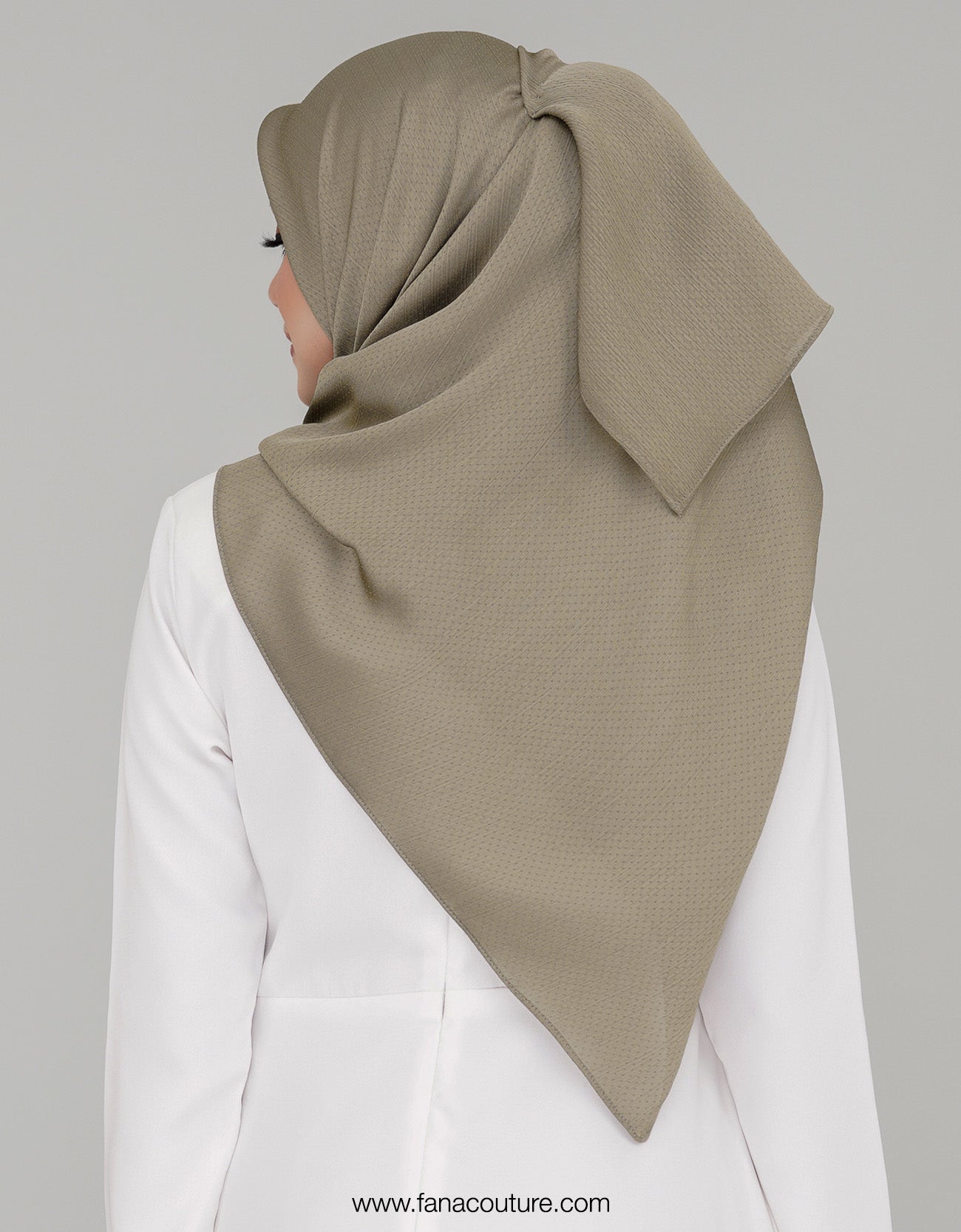 Naura Bawal Plain - 13 Army Green