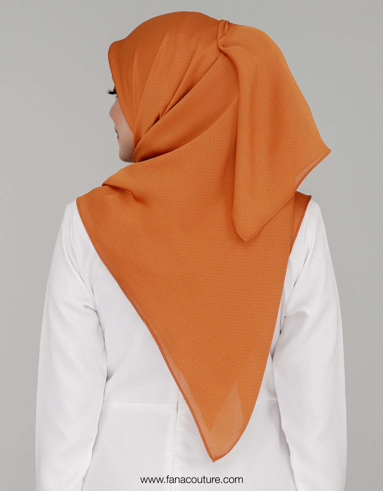 Naura Bawal Plain - 19 Carrot