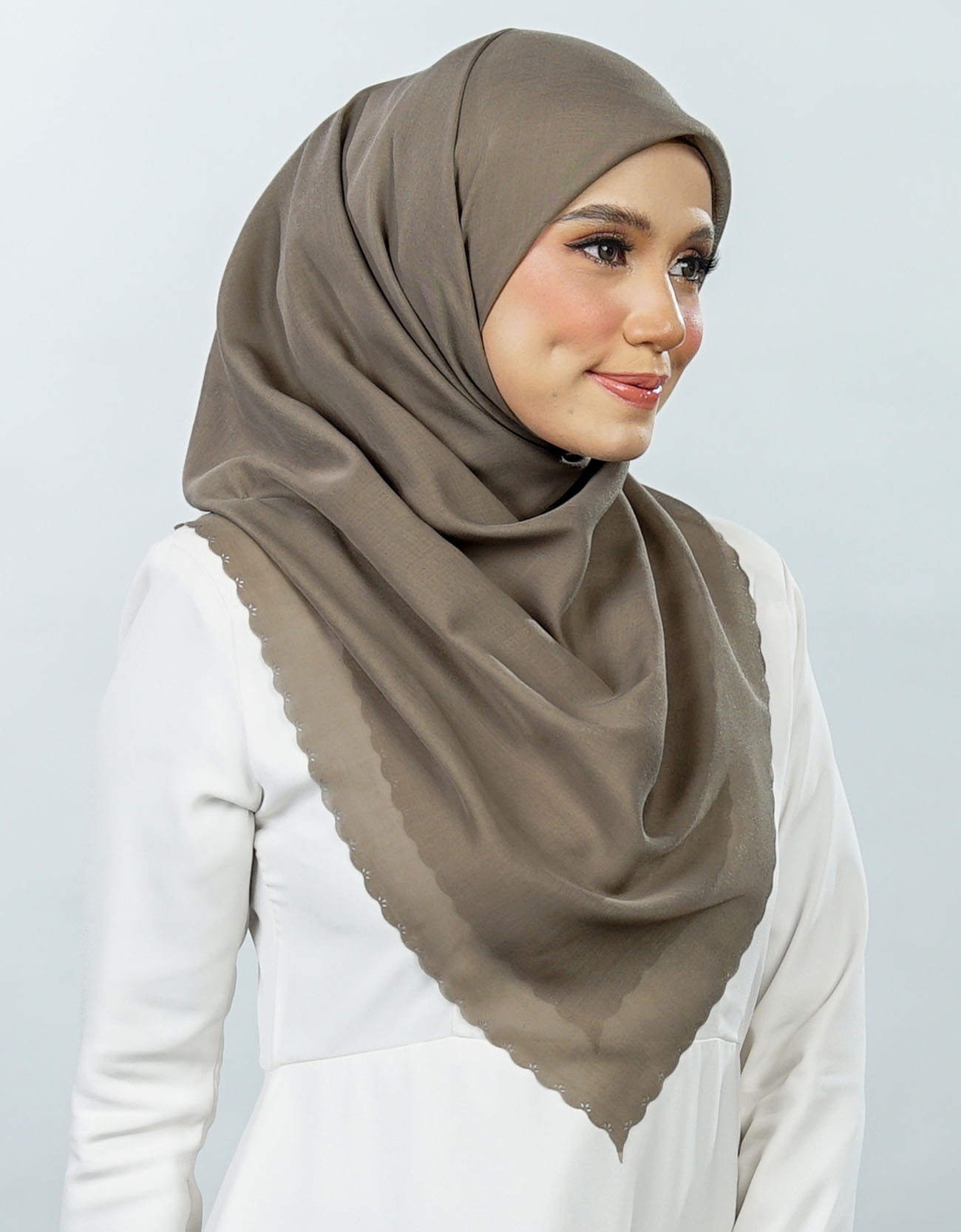 Hiro Bawal Plain - 08 Army Green