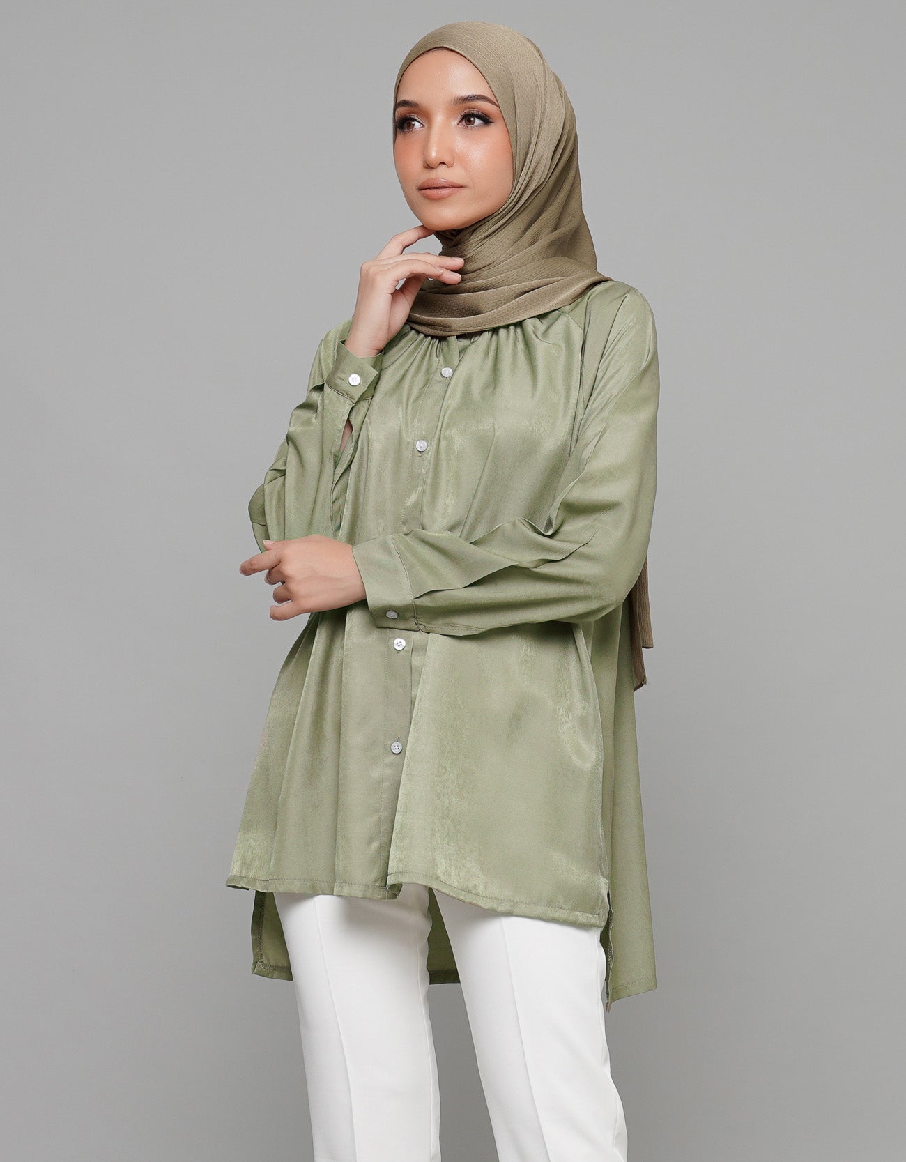 Maliqa Blouse High Quality Satin