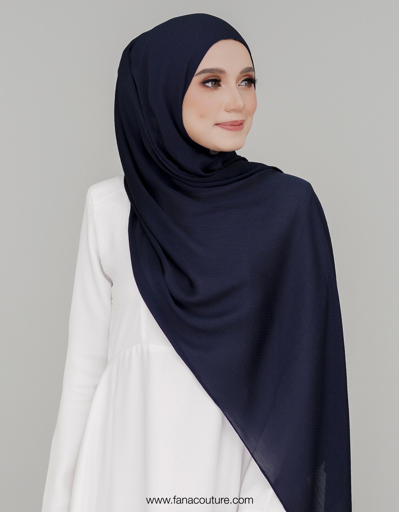 Naura Shawl Plain - 06 Midnight Blue