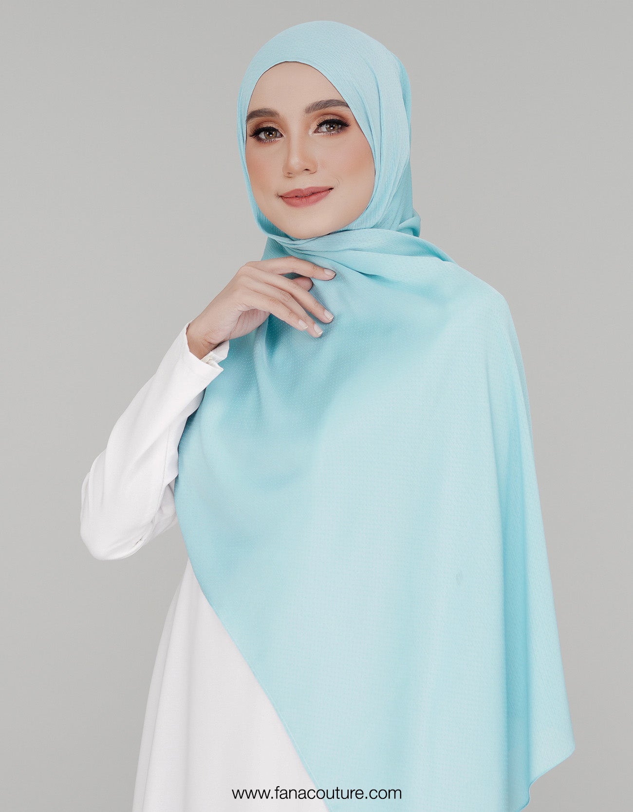 Naura Shawl Plain - 07 Arctic Blue