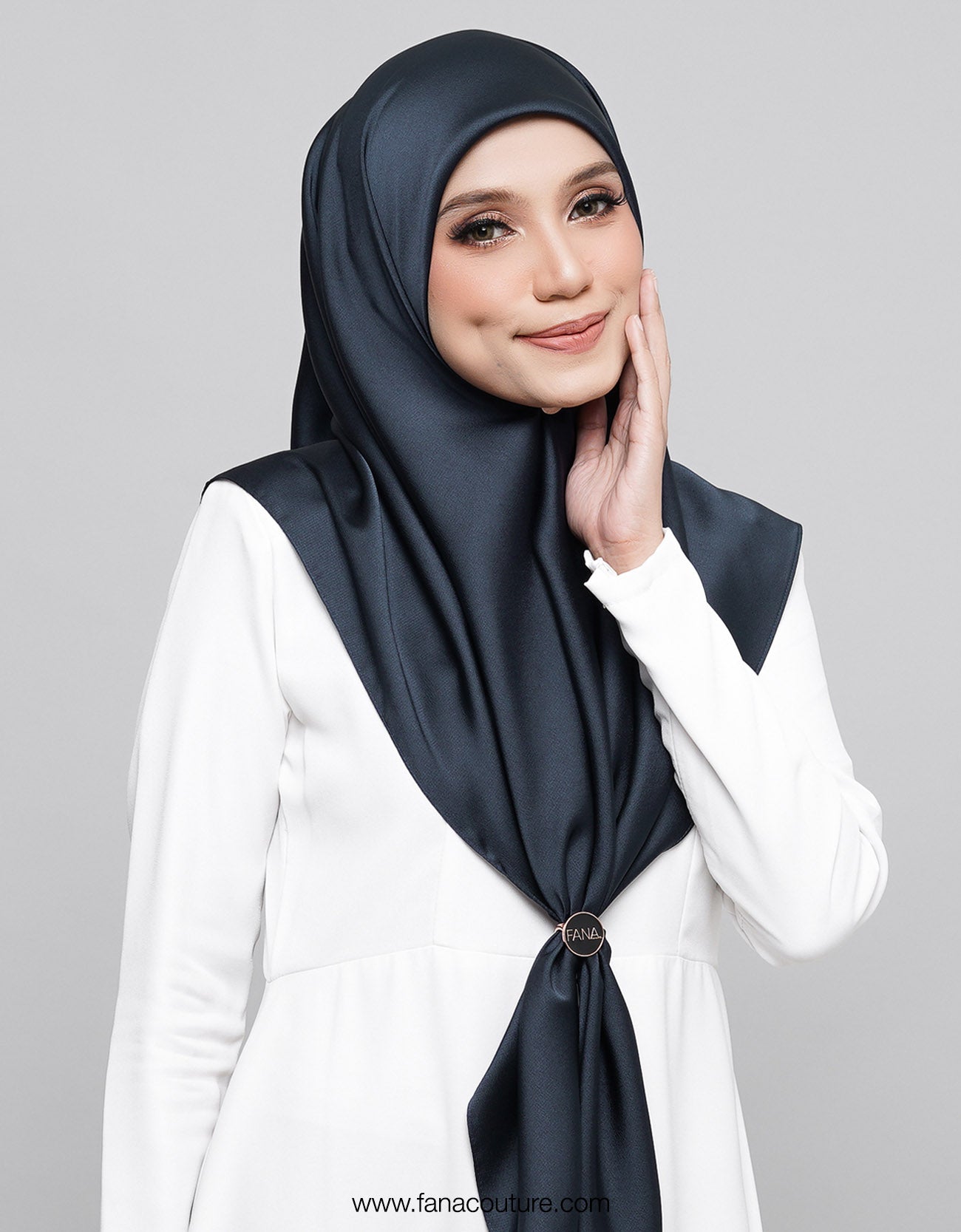 Yuki Bawal Satin - 05 Space Blue