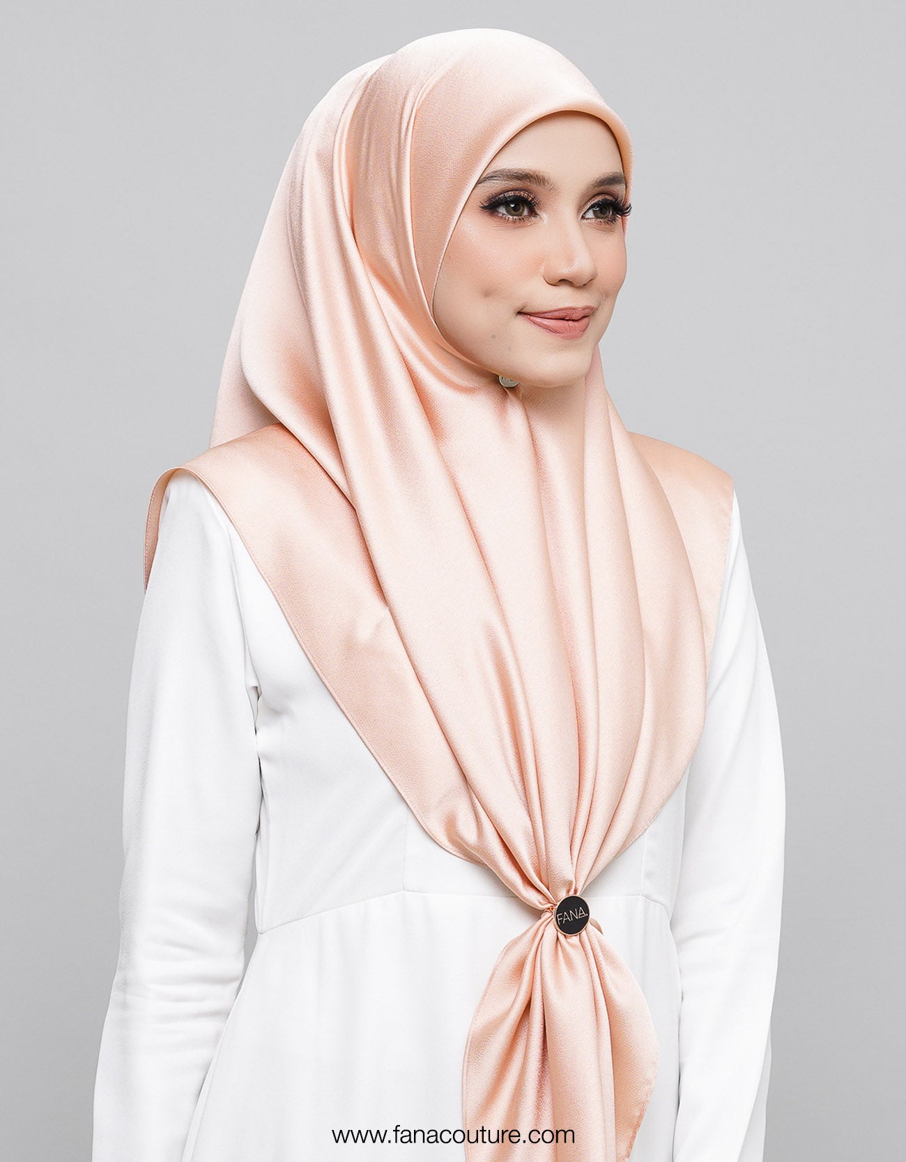 Yuki Bawal Satin - 09 Cantaloupe