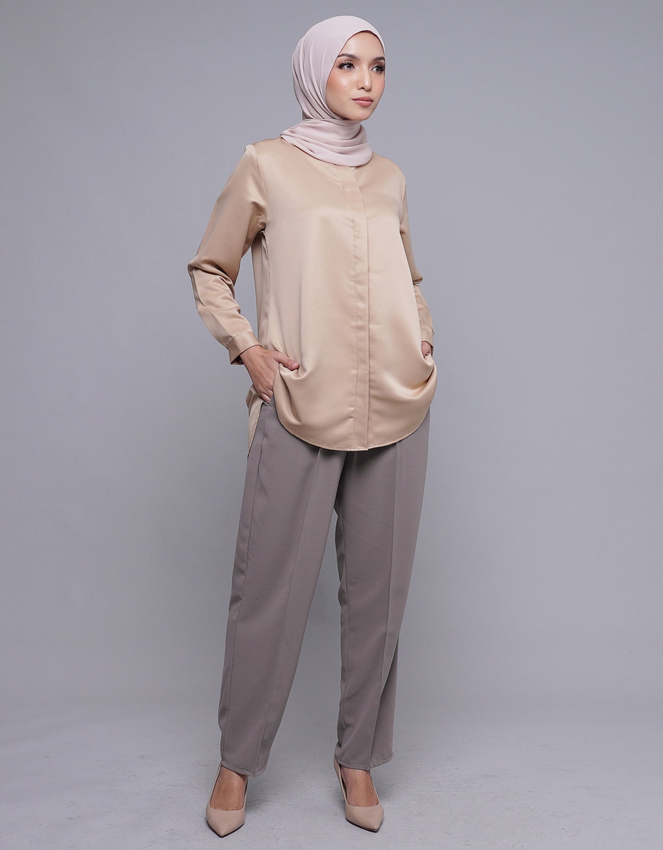 Fiska Pants High Waisted Tapered Pants