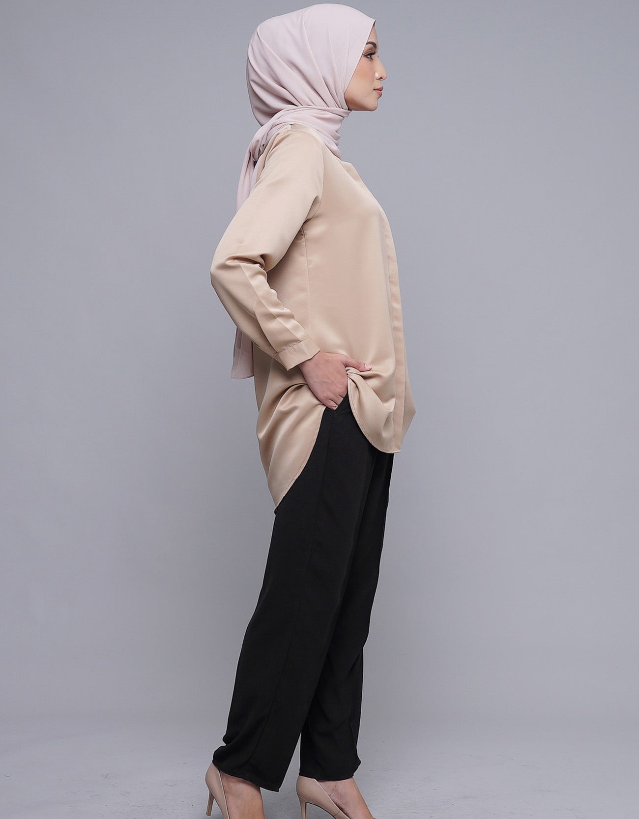 Fiska Pants High Waisted Tapered Pants