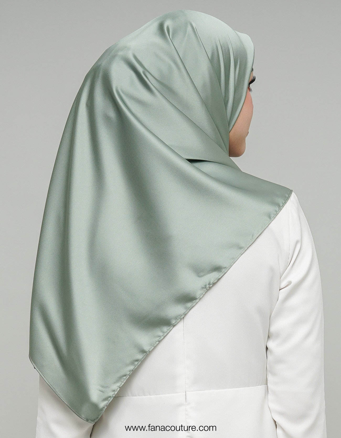 Haayu Bawal Satin - 10 Fern Green