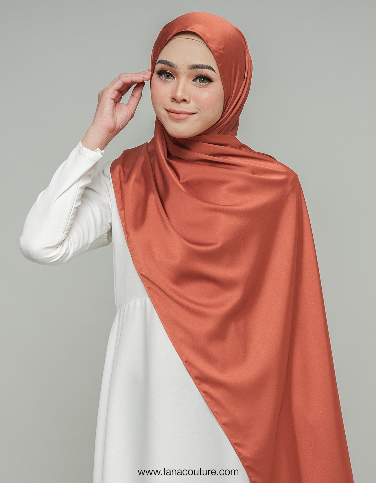 Haayu Shawl Satin - 05 Orange