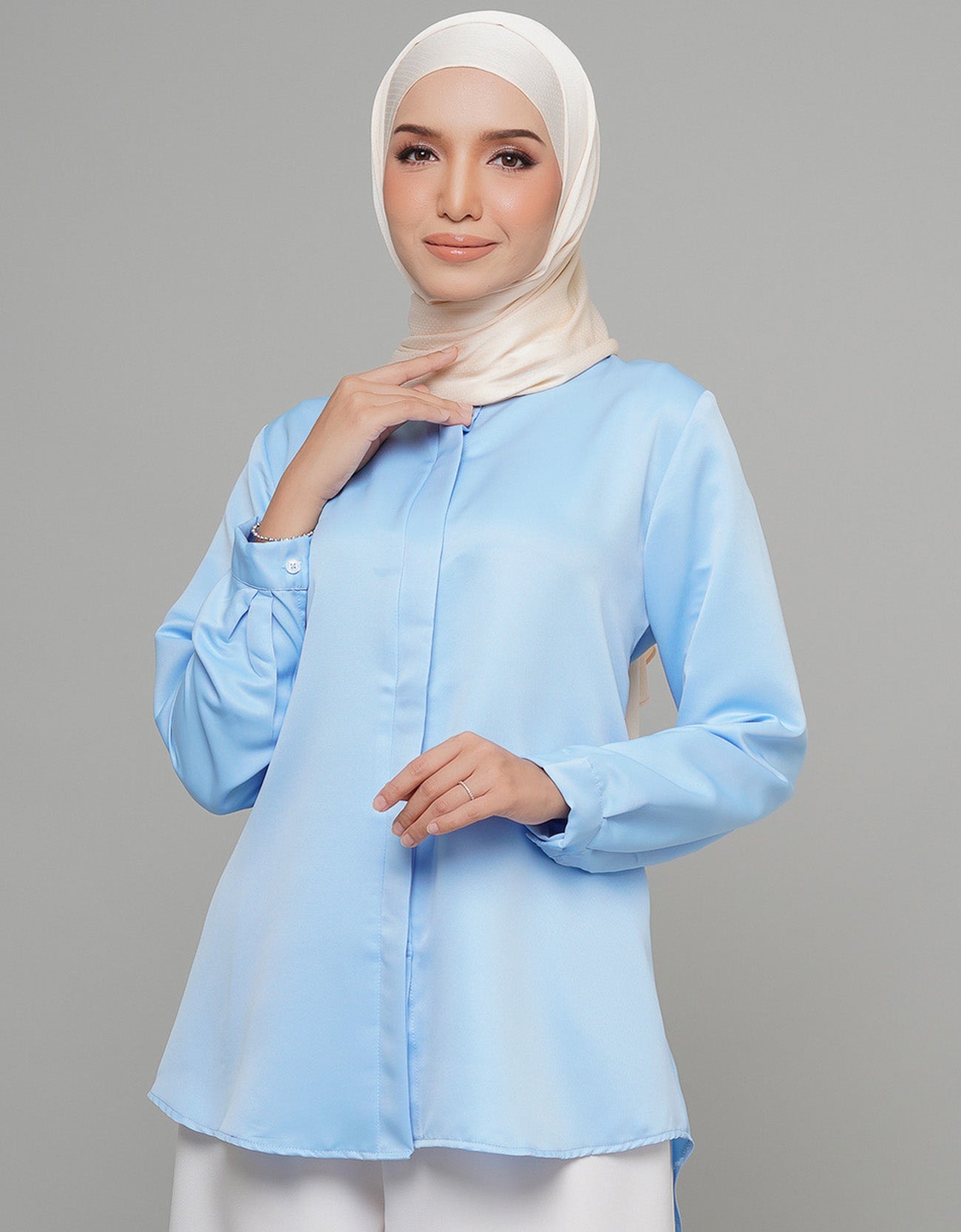 Kelly Blouse High Quality Satin