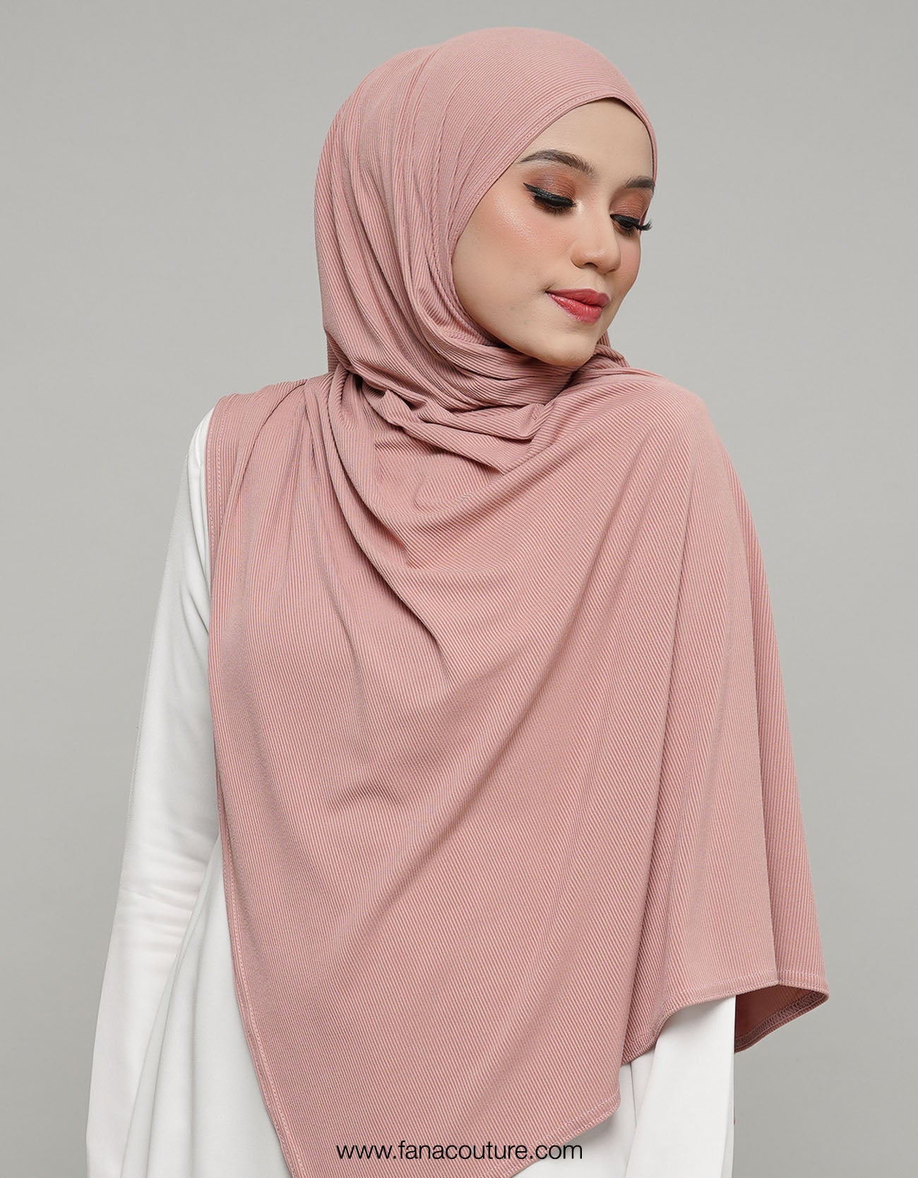 Lisa Shawl Plain - 06 Crepe