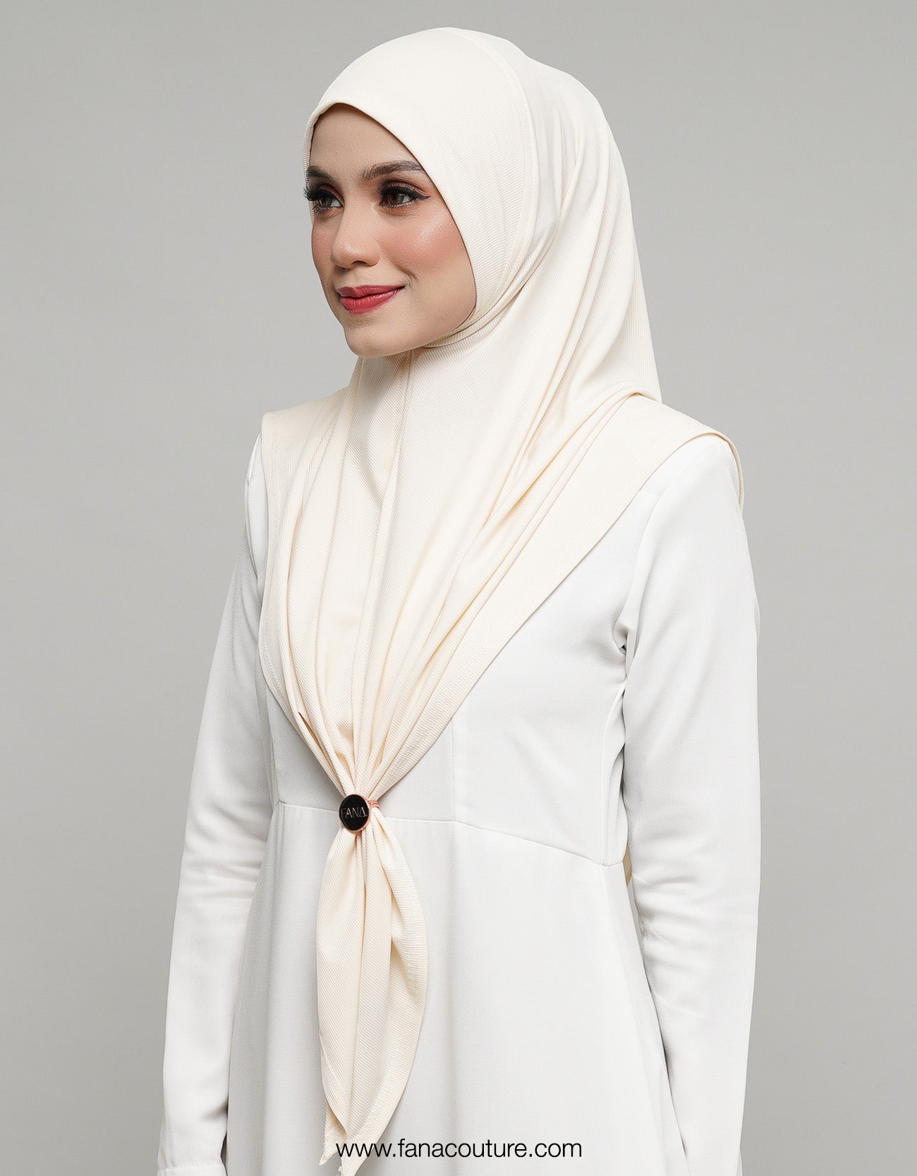 Yuna Bawal Express - 02 Milky