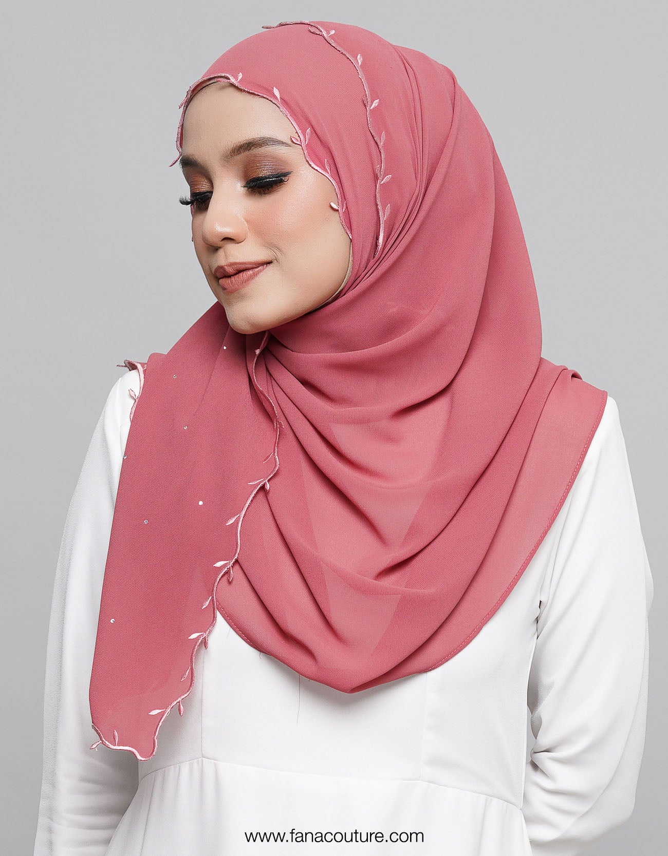 Nuha Shawl Sulam - 08 Tango Pink