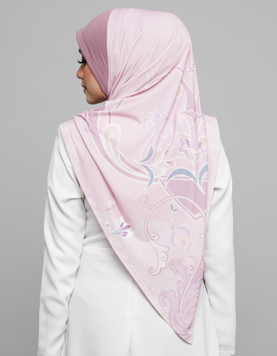 Nadeeya Bawal Express - 01 Pansy