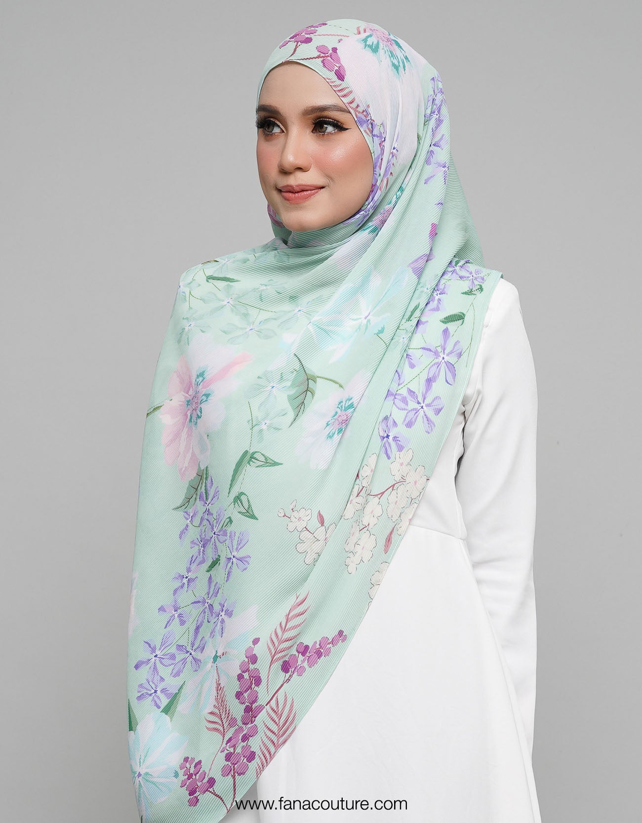 Dayang Pleated Shawl - 02 Nelson