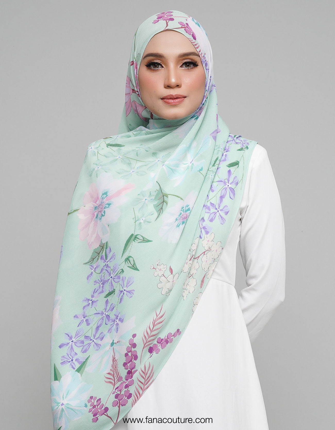 Dayang Pleated Shawl - 02 Nelson