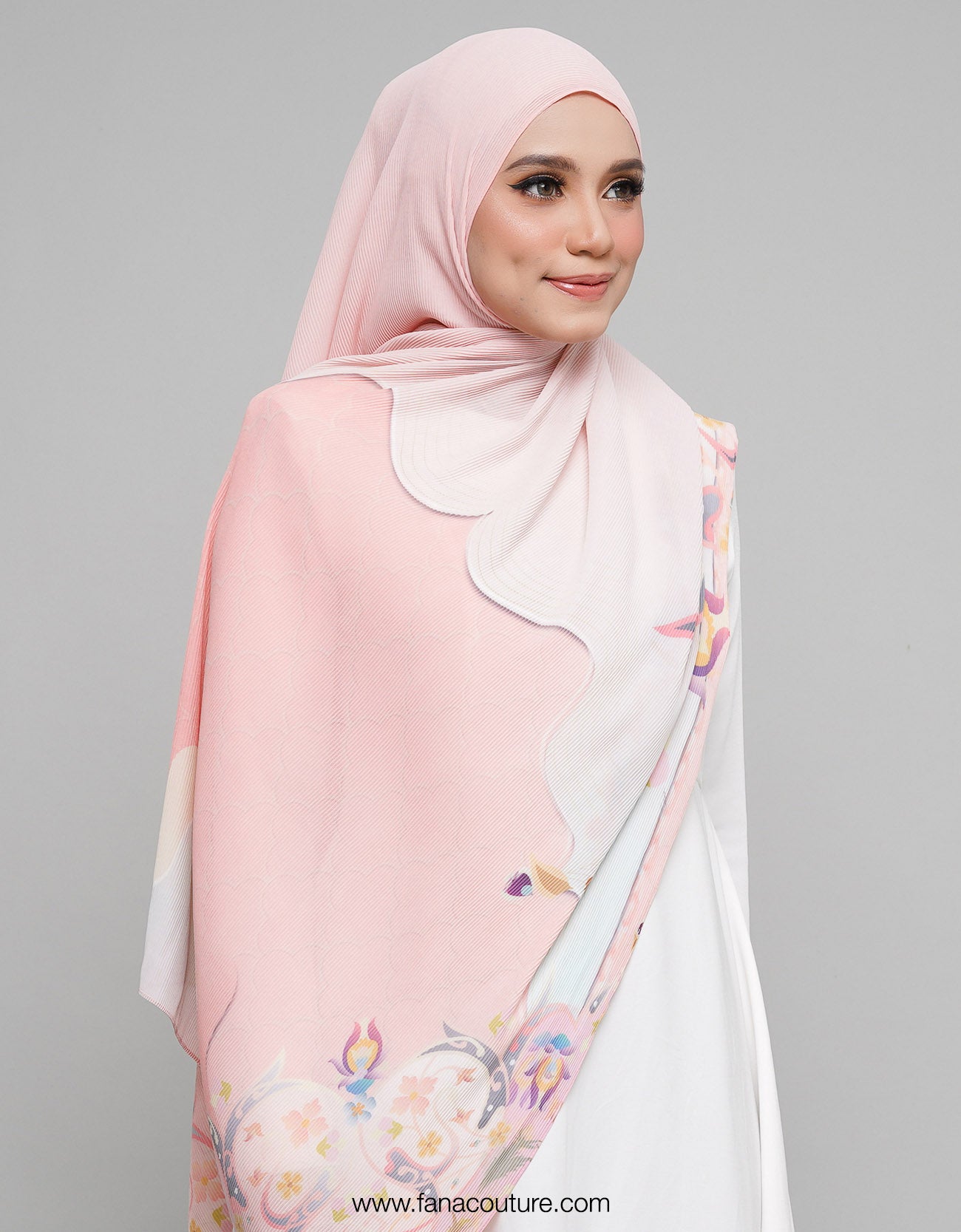 Dayang Pleated Shawl - 11 Waima