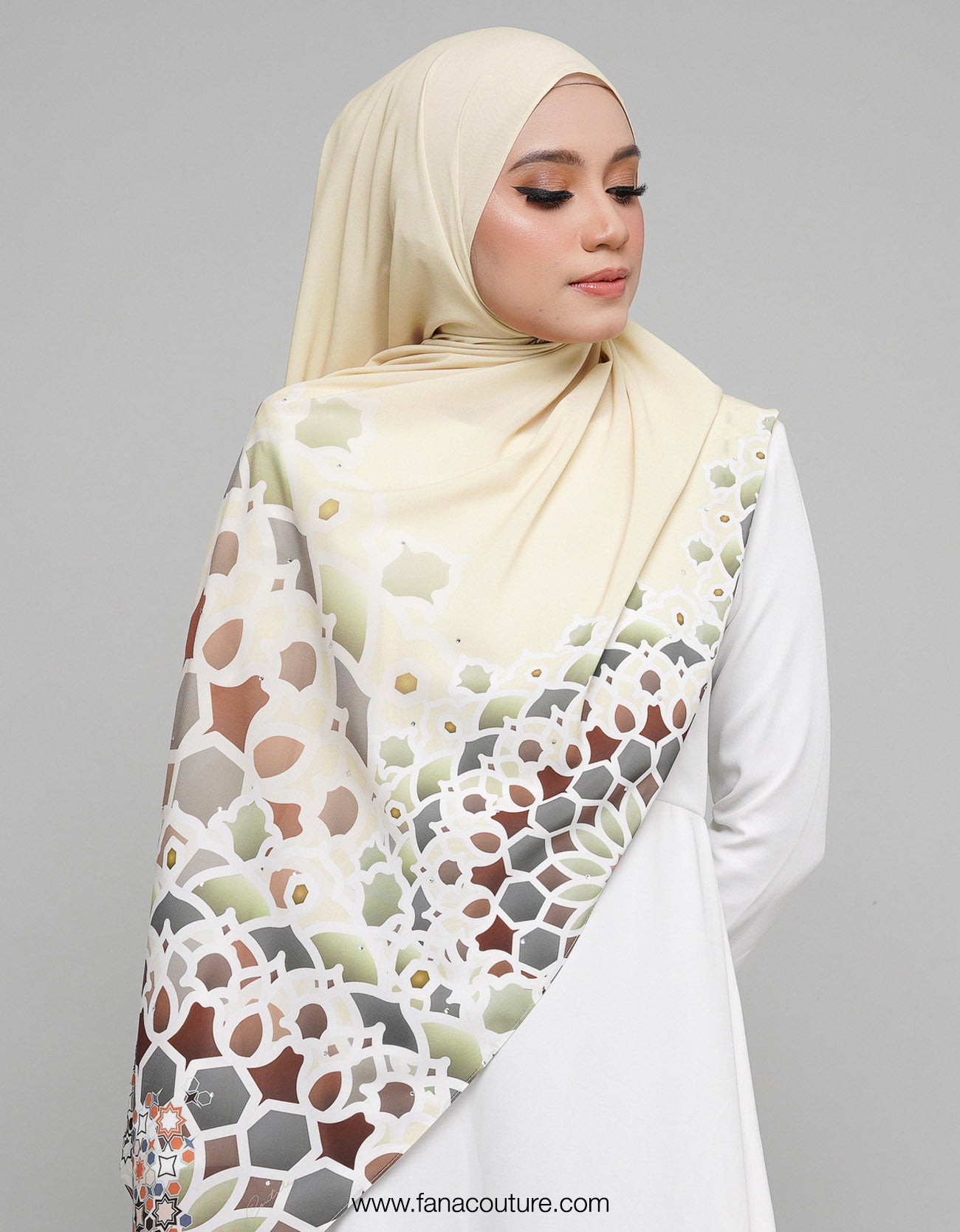 Ratu Shawl Premium - 01 Arnica