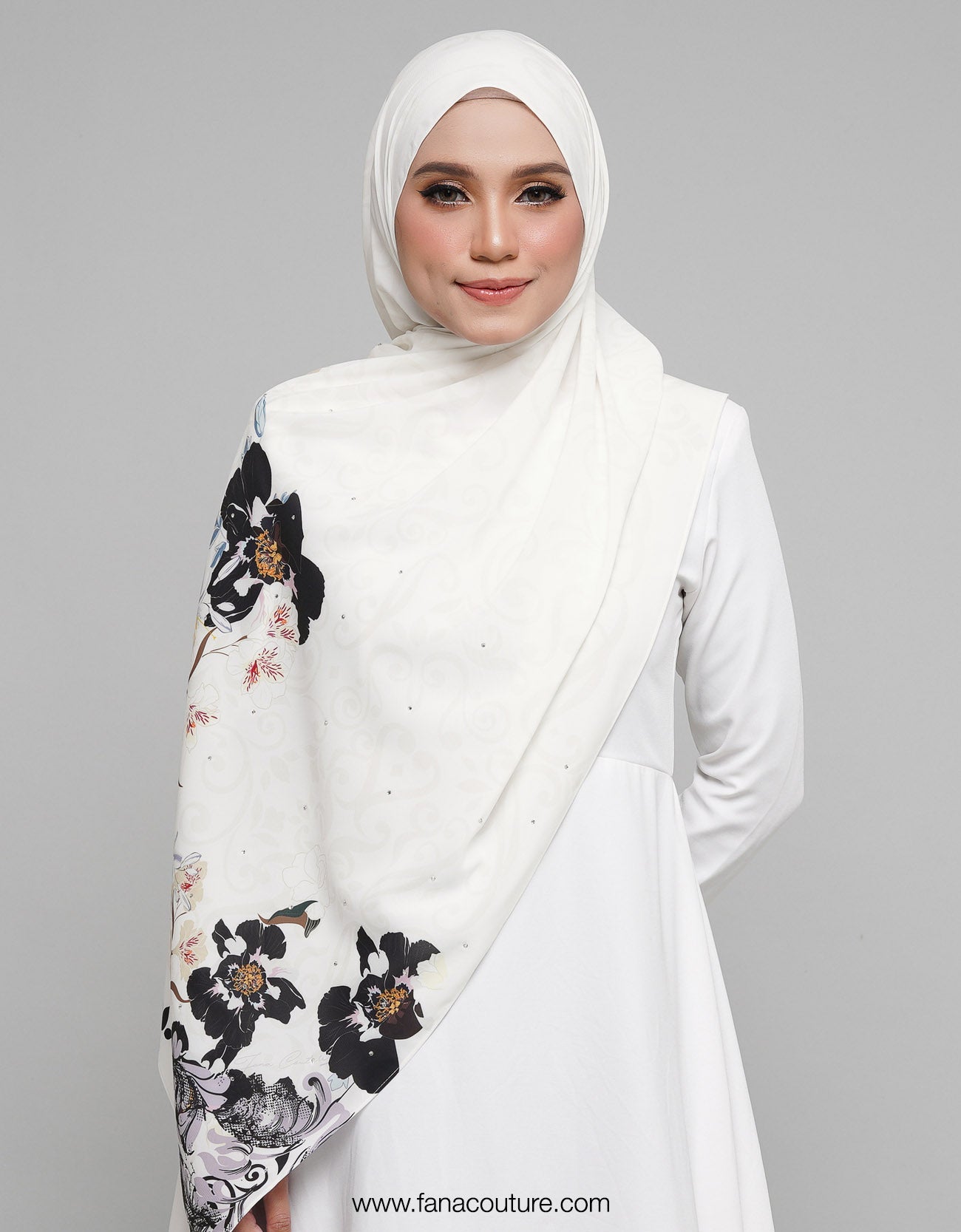 Ratu Shawl Premium - 05 Scabiosa