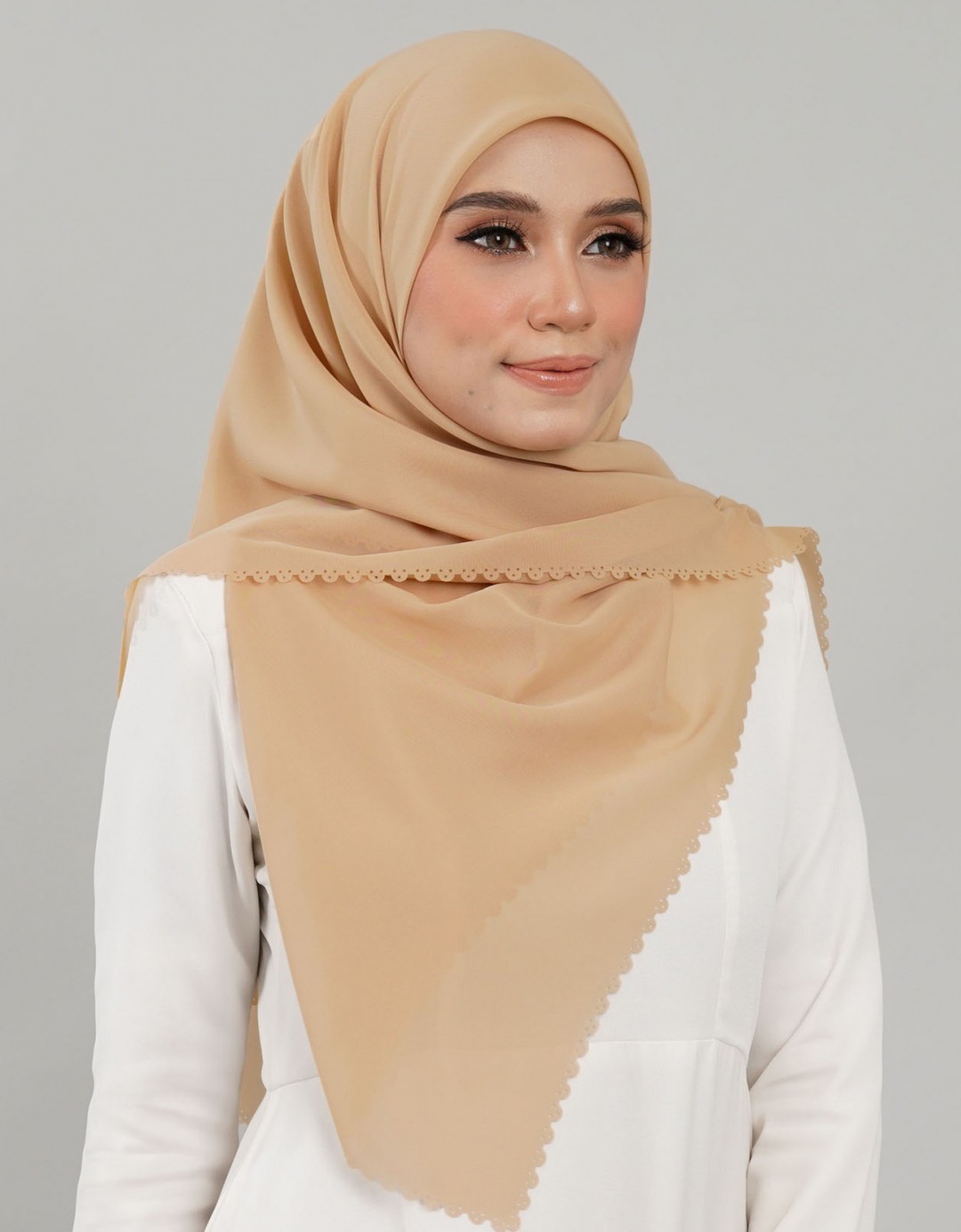 Feena Bawal Plain - 11 Caramel