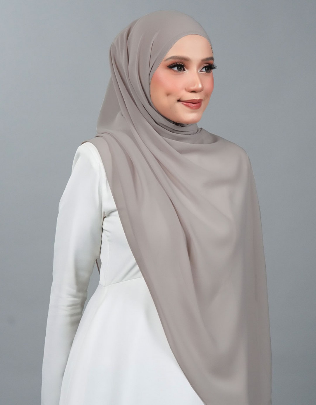 Neya Shawl Plain - 12 Grey Morning