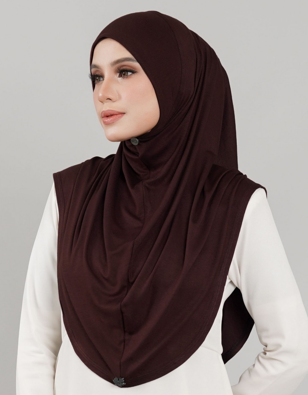 Express Hijab Damia Plain - 18 American Bronze