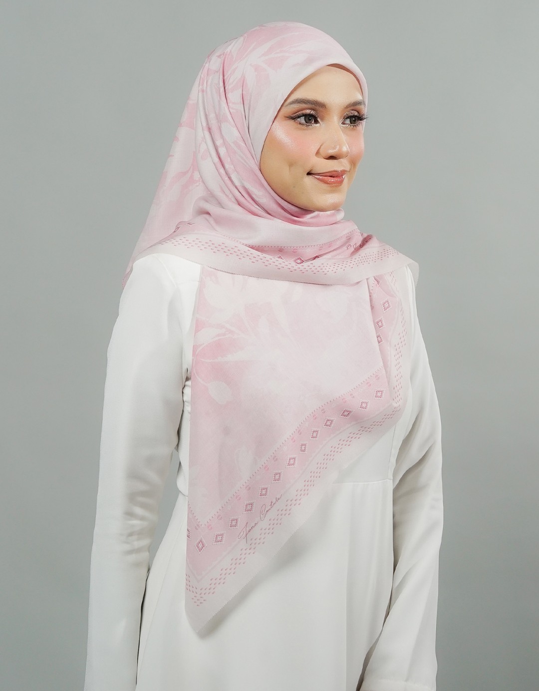 Ryna Bawal Printed - 22 Graydoni