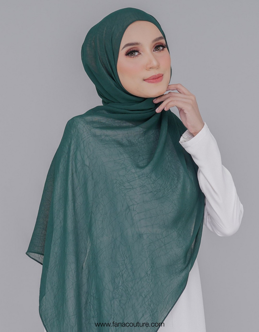 Aster Shawl Plain - 08 Deep Green