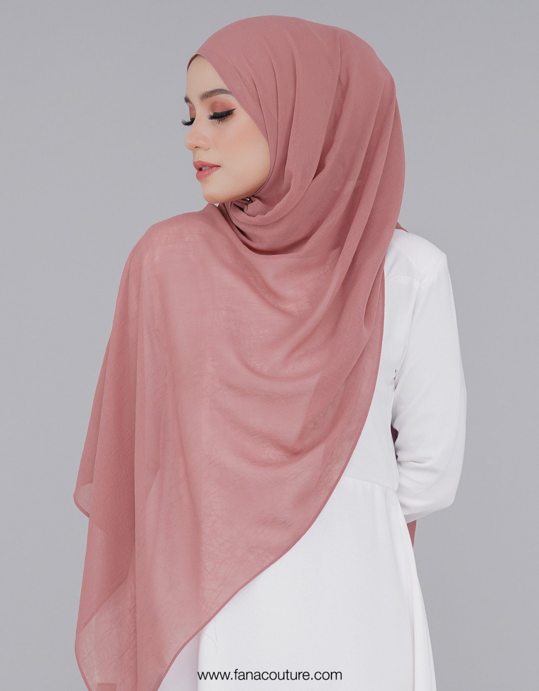 Aster Shawl Plain - 11 Coral Pink