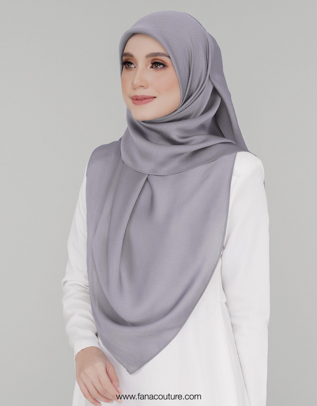 Naura Bawal Plain - 21 Coin