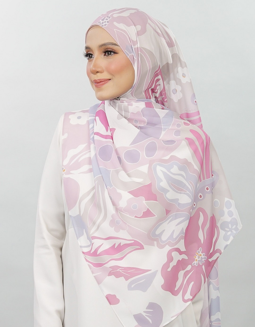Sofea Long Shawl - 01 Meeka