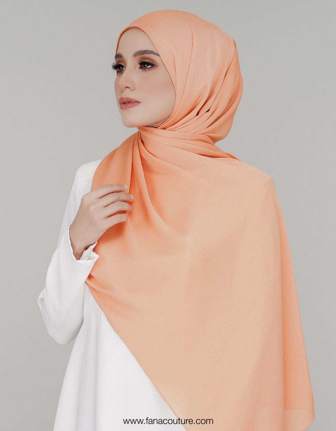 Naura Shawl Plain - 18 Cantaloupe