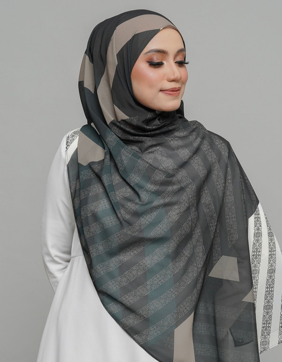 Sofea Long Shawl - 16 Timeless