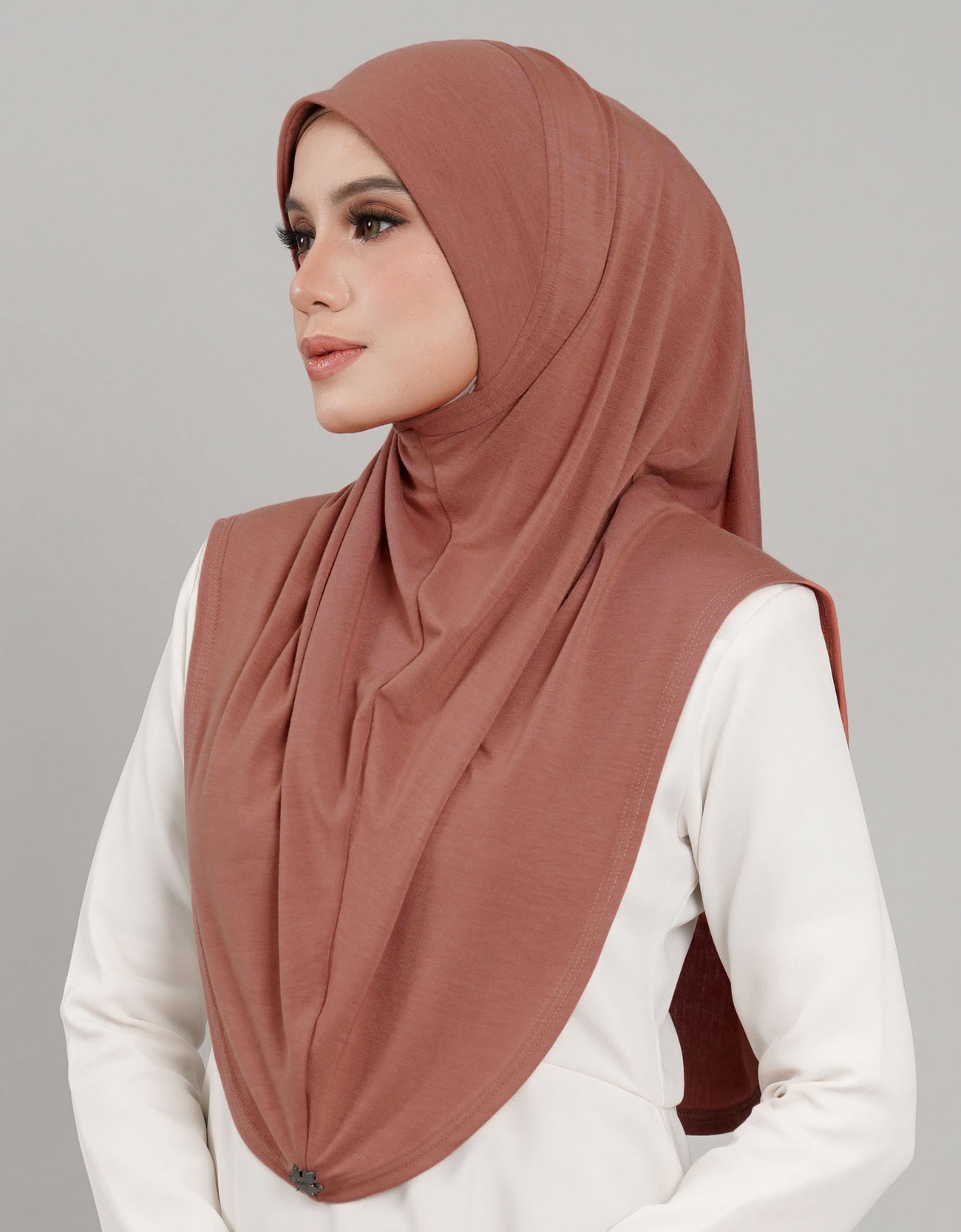 Express Hijab Damia Plain - 10 Creamy Peach