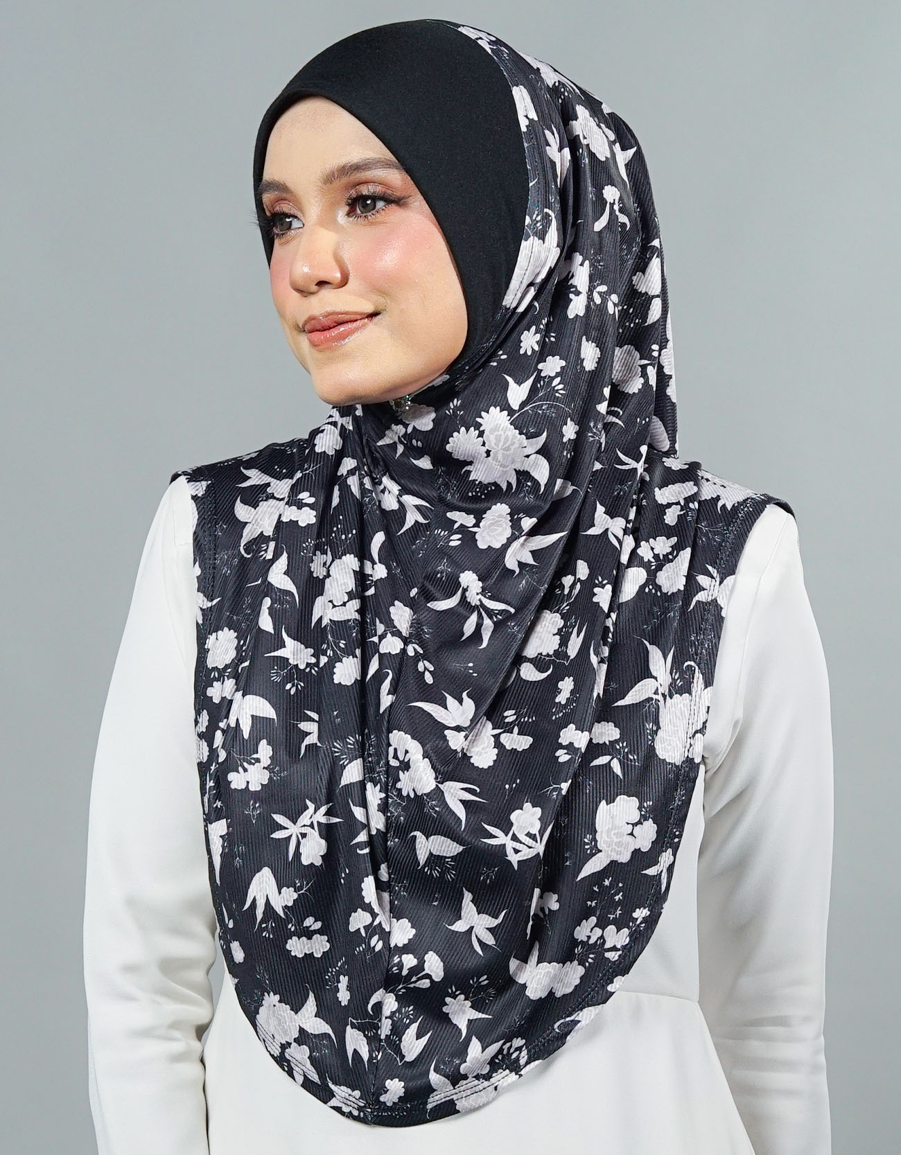 Express Hijab Arfa Signature - 14 Iveys