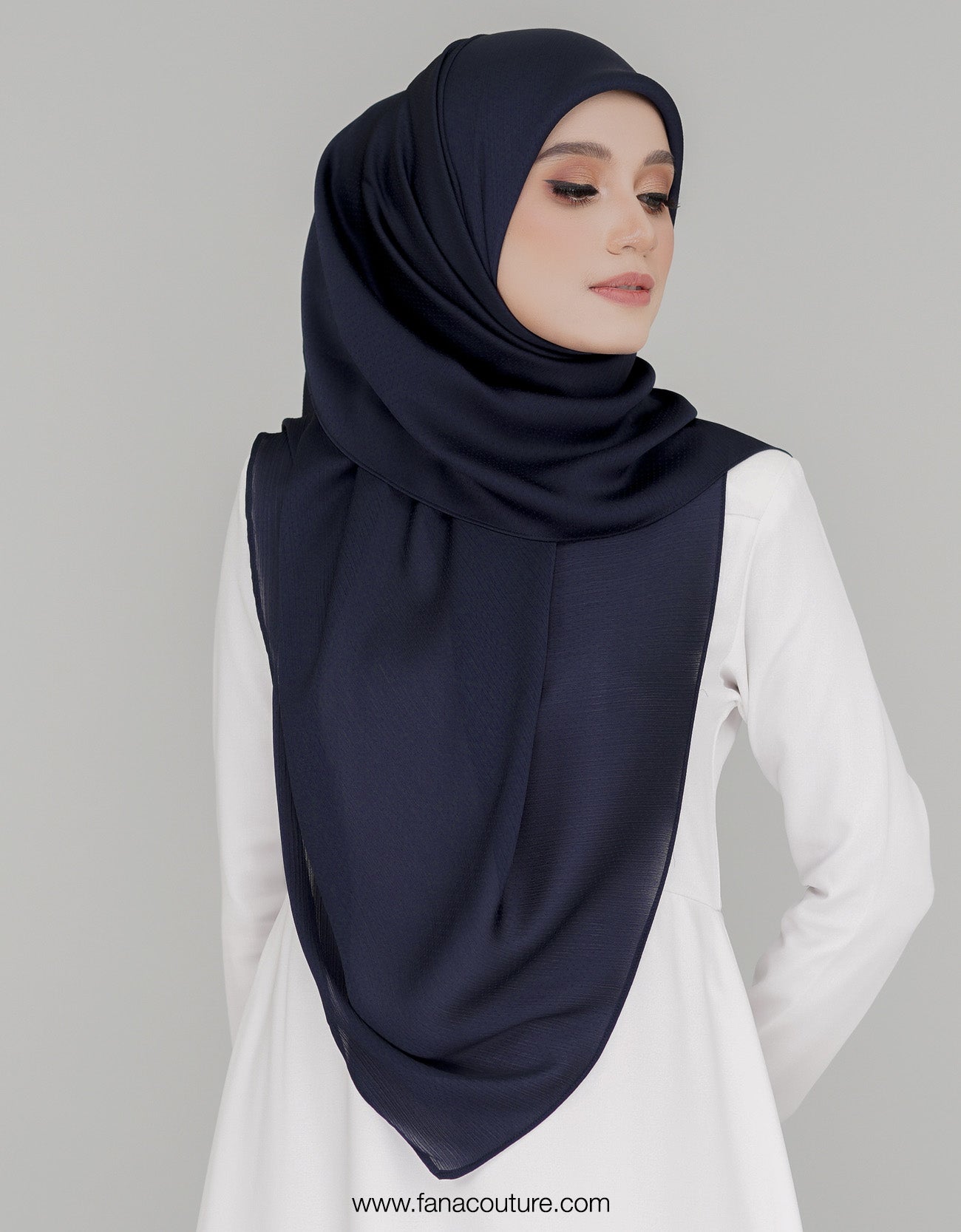 Naura Bawal Plain - 06 Midnight Blue