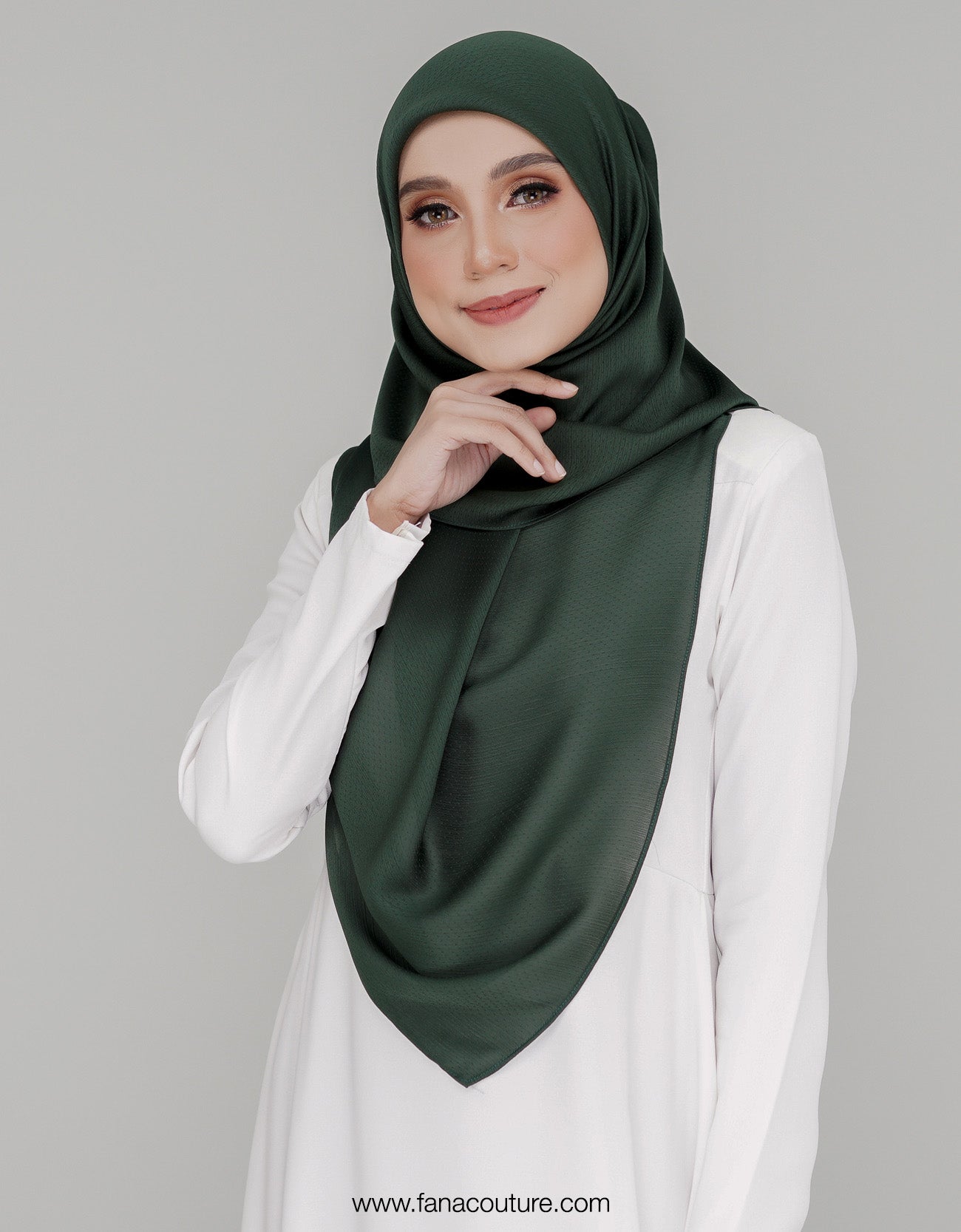 Naura Bawal Plain - 09 Phthalo Green